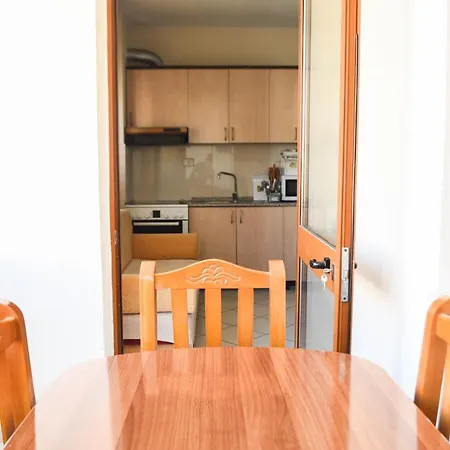 Comfortable Golem Apartment *