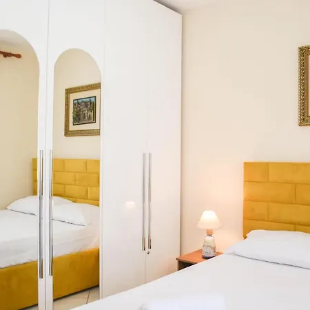 Comfortable Golem Apartment *
