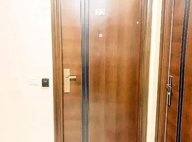 Comfortable Apartment *